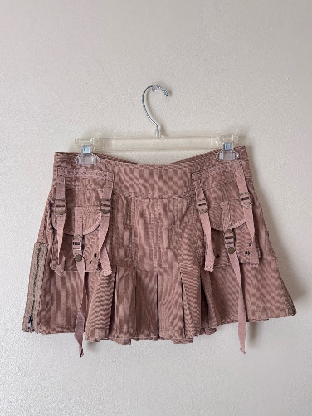 UNIF Beige Corduroy Hack Mini Skirt | Size S Women’s
